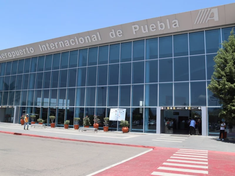 Armenta adelanta proyecto de intervención al Aeropuerto de Puebla