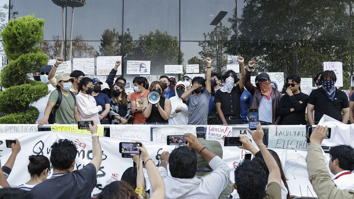 Paro en la BUAP sigue: facultades no entregan su pliego petitorio y rompen acuerdo