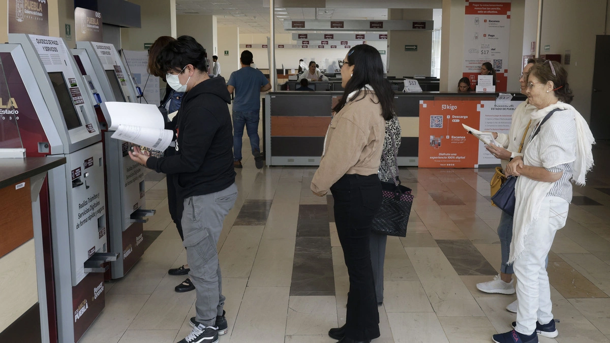 Analizan dar prórroga para el pago del control vehicular 2025 en Puebla 