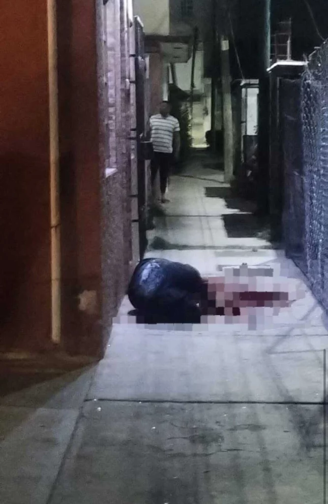Un hombre de 30 años cayó de un edificio en San Martín Texmelucan.