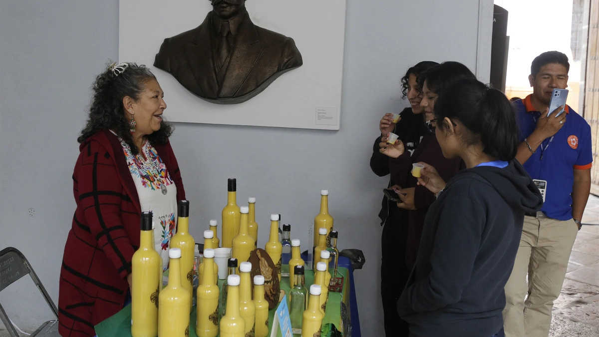 Lanzan convocatoria para que empresarios inviertan en proyectos de emprendedores en Puebla  