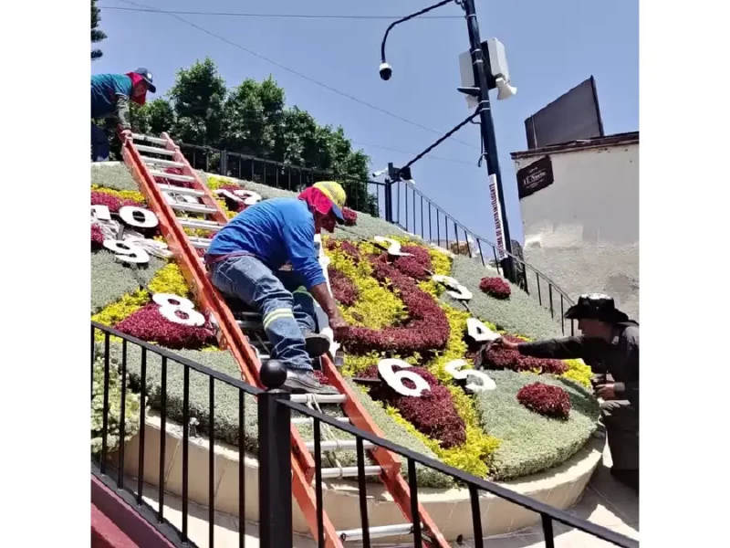 Atlixco sigue floreciendo: Gobierno Municipal transforma espacios públicos con esfuerzo diario.