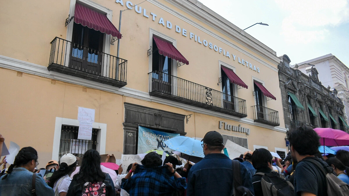 Una semana de conflicto en la BUAP termina en algunas facultades; continúa toma