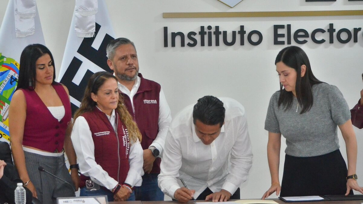 Entregan constancias a ganadores de elecciones extraordinarias en Puebla, Morena se lleva tres municipios