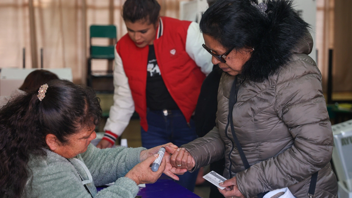 INE Puebla reporta seis incidentes menores en las primeras cuatro horas de las extraordinarias  