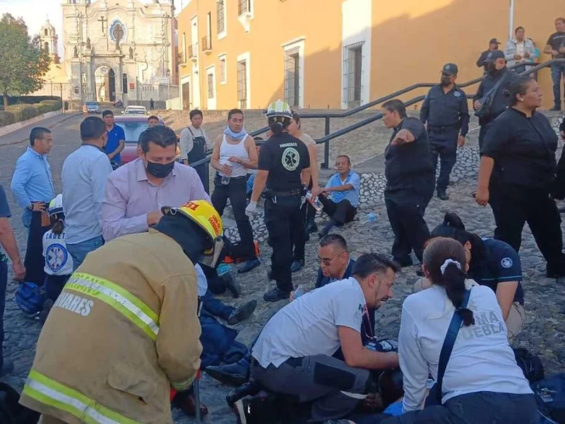 Se intoxican 12 personas en el Hotel Casa Azul; seis están graves