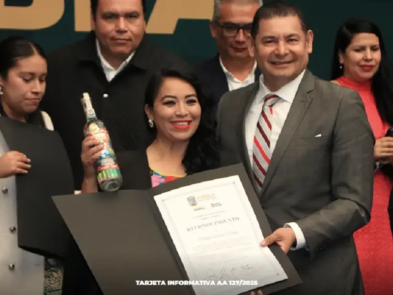 Reconoce Gobierno del Estado a mujeres mezcaleras galardonadas en Bruselas