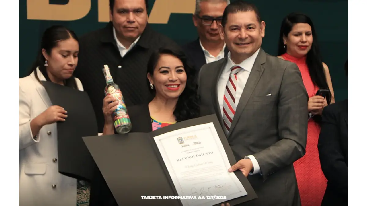 Reconoce Gobierno del Estado a mujeres mezcaleras galardonadas en Bruselas
