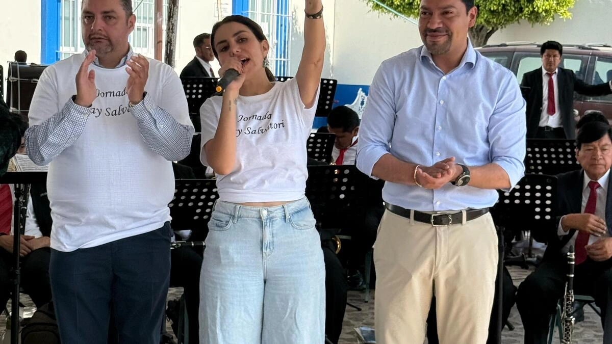 Nay Salvatori y Andrés Villegas hacen Jornada Ciudadana en Tonantzintla