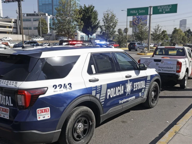 Aseguran unidades en operativo contra transporte pirata en Lomas de Angelópolis