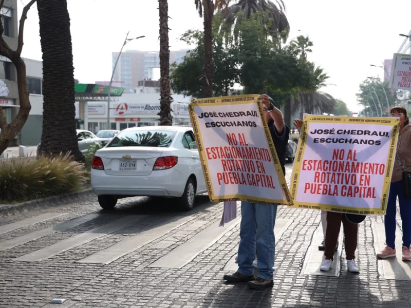 Detectan “gente pagada” en manifestaciones vs los parquímetros de Puebla 