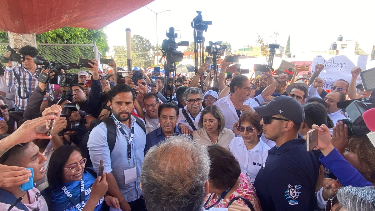 División en paro de la BUAP: surgen desacuerdos y diferencias por el pliego petitorio.