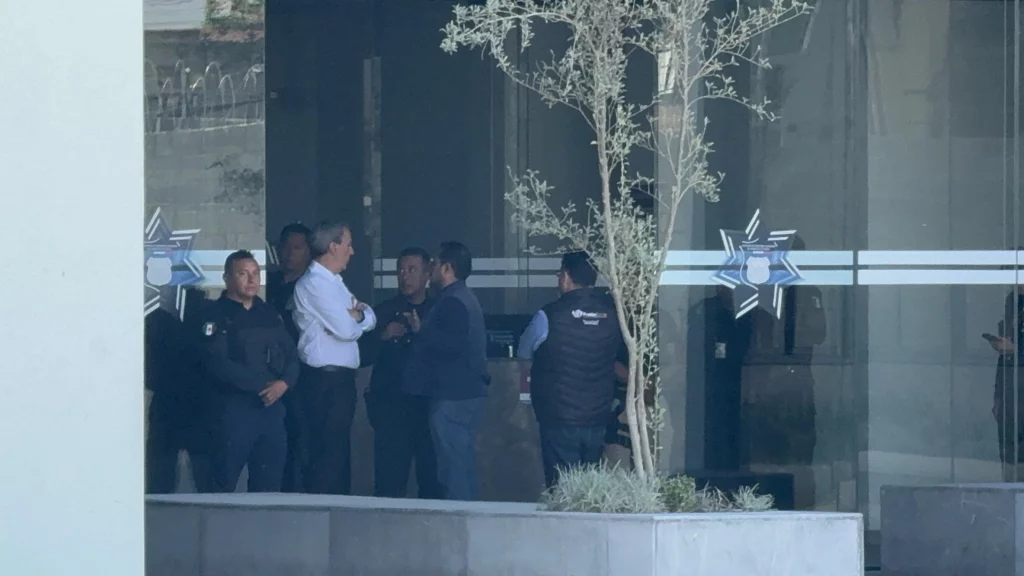 Fernando Rosales Solís seguirá al frente de la Secretaría de Seguridad Ciudadana (SSC) de Puebla, esto pese a las protestas en su contra.