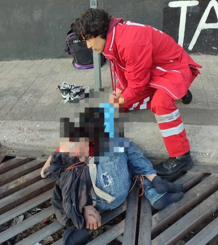 Este viernes, en la colonia Santa María de la ciudad de Puebla, amarraron a un ladrón y le dieron una golpiza.