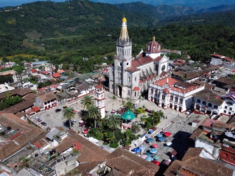 Gobernador de Puebla se reunirá con la secretaria de Turismo federal en Cuetzalan  