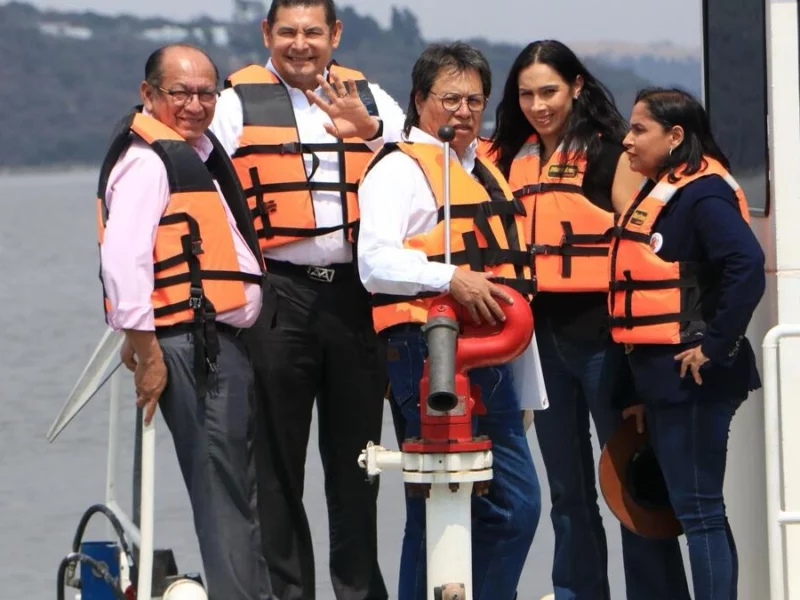 Armenta recorre Presa de Valsequillo; evaluarán los barcos saneadores