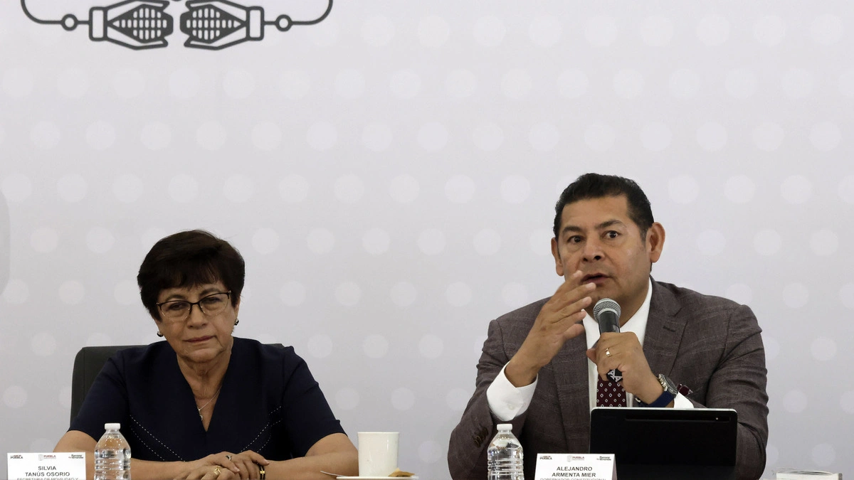 Armenta exige a presidentes municipales de Puebla hacer faenas  