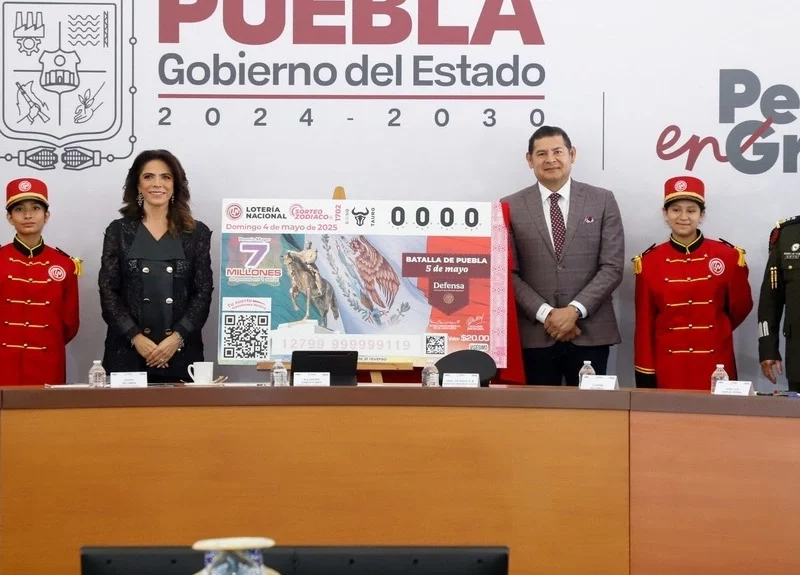 Este es el billete conmemorativo de la Lotería Nacional por la Batalla del 5 de Mayo