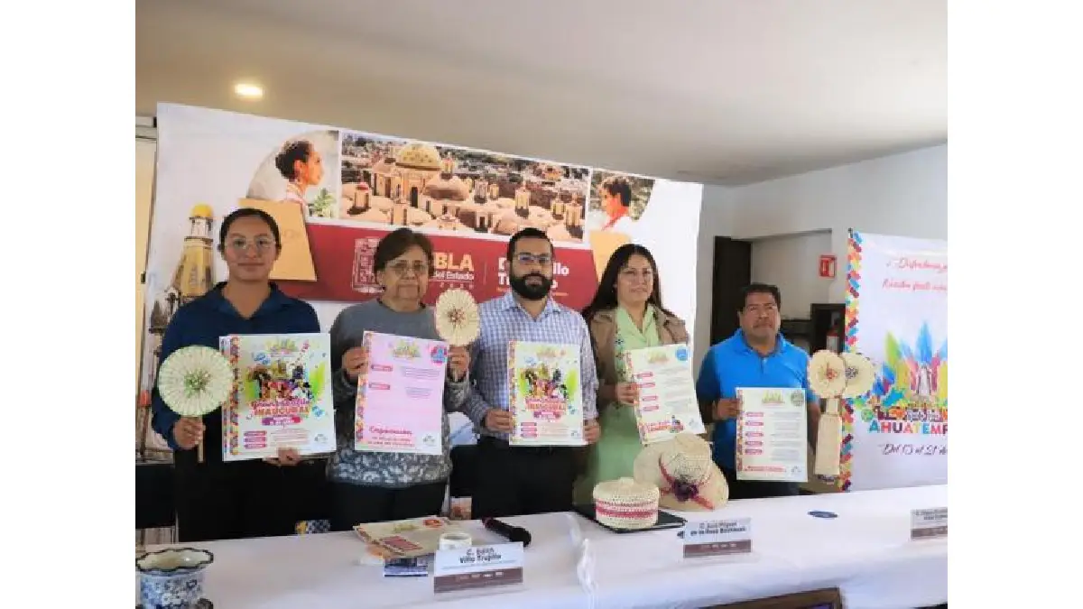 Presenta Santa Inés Ahuatempan Feria Patronal 2025