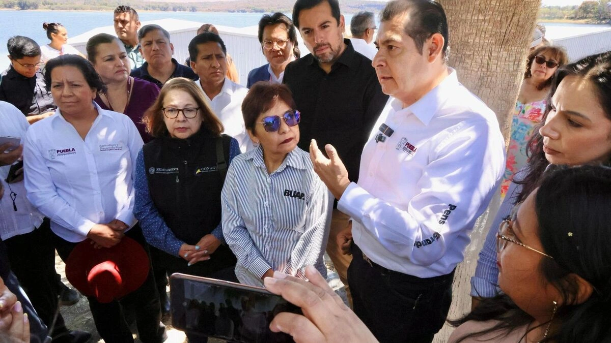 Armenta impulsará “Fertipue” para transformar el lirio de Valsequillo 