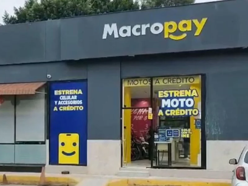Delincuentes roban celulares de la tienda MacroPay ubicada en Plaza Dorada 