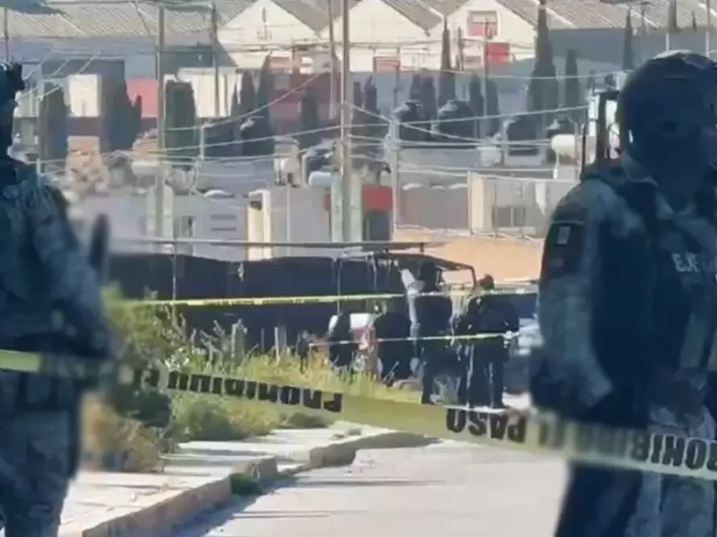 Hallan otro cadáver emplayado en calles de Cuautlancingo.