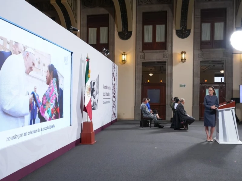 Sheinbaum enviará a Rosa Icela Rodríguez al funeral del papa Francisco 