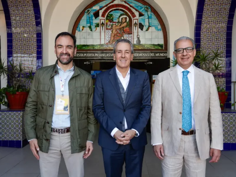 Promueve Pepe Chedraui a la capital de Puebla como destino internacional en el Tianguis Turístico 2025