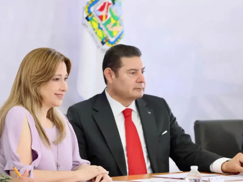 DIF Puebla transforma vidas a través de la adopción: historias que comienzan con amor