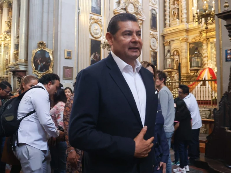 Gobierno de Puebla analiza presentar iniciativa para sancionar los narcocorridos