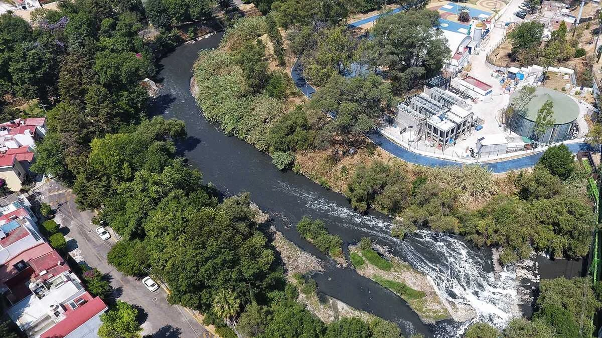 El 66% de las empresas cercanas al río Atoyac carecen de permisos ambientales