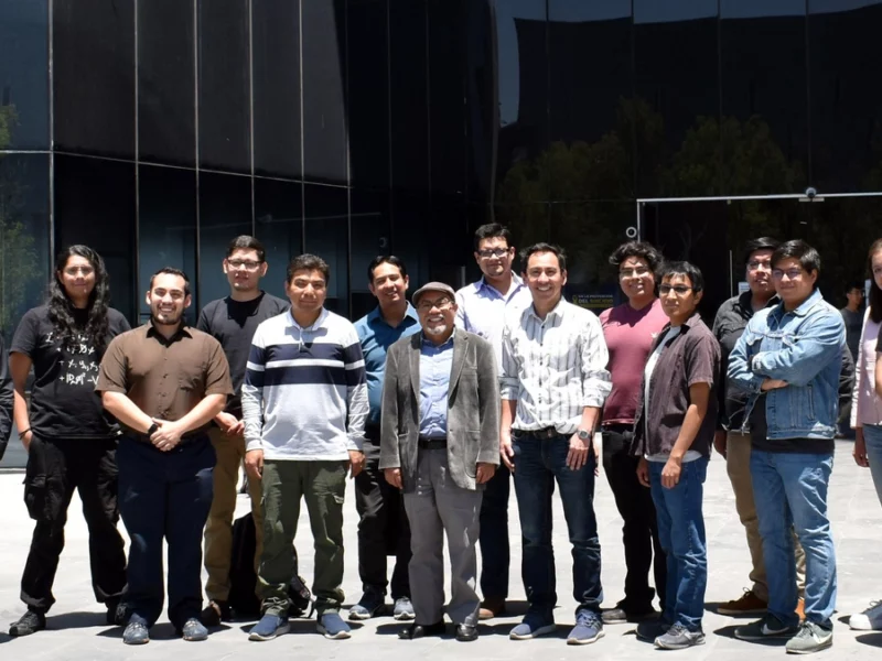 Investigadores y estudiantes de la BUAP ganan el Breakthrough Prize in Fundamental Physics 2025