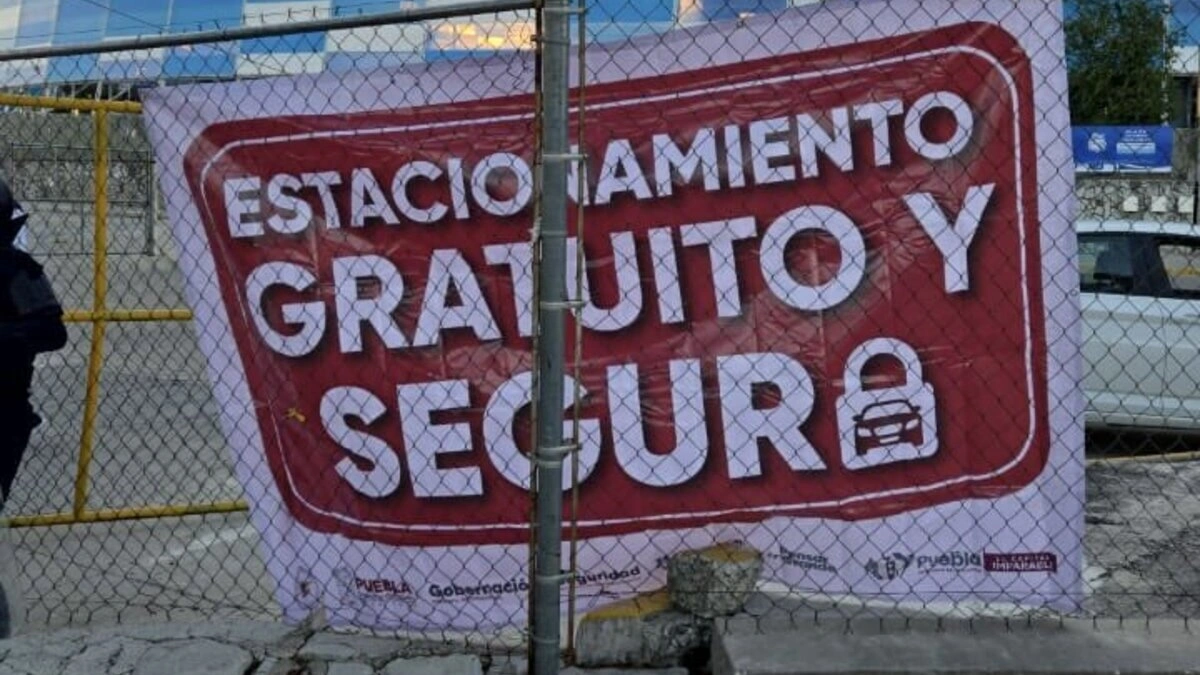 Estacionamiento del Estadio Cuauhtémoc será gratis; Gobierno saca a la 28 de Octubre  