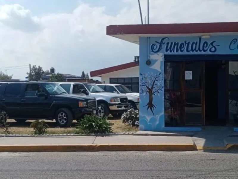 Acribillan al dueño de una funeraria en Coronango