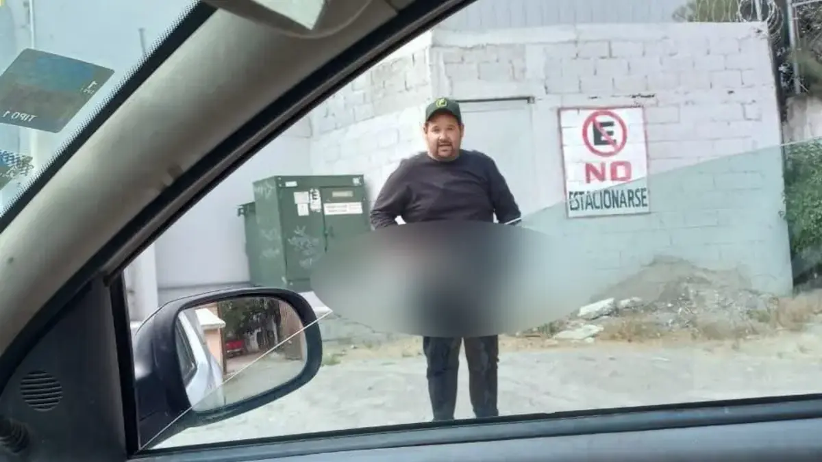 Con escopeta en mano, sujeto amenaza a familia en San Francisco Totimehuacan