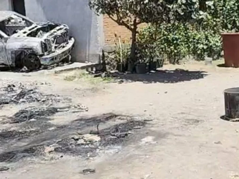 Incendian casa del presunto homicida de adolescente en Atlixco