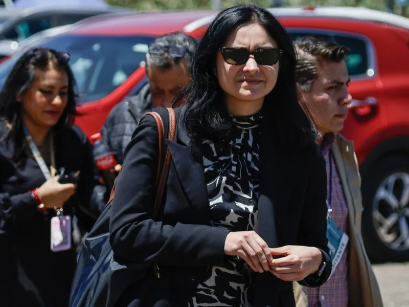 Helena llega al inicio del juicio de Zavala por el feminicidio de Cecilia Monzón  
