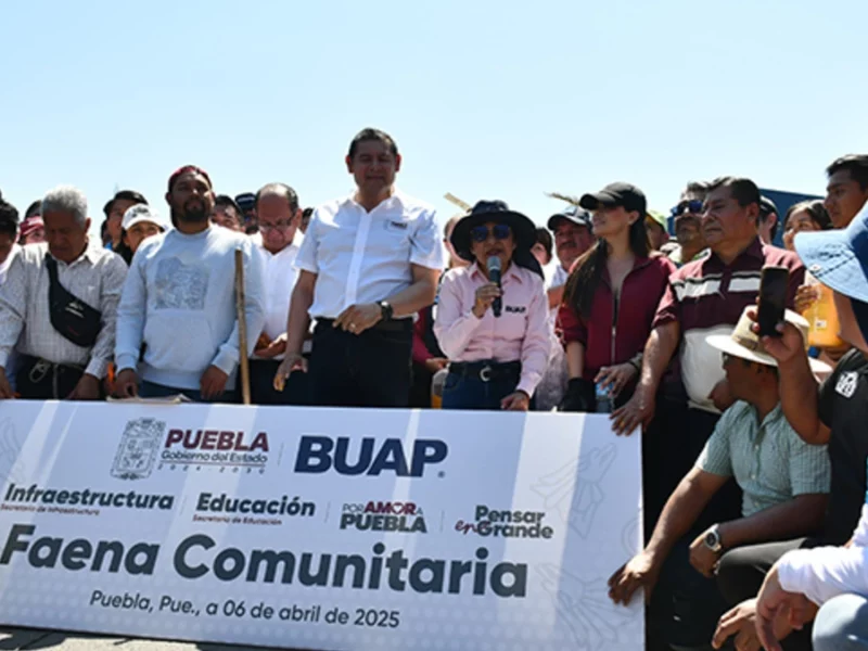 Universitarios BUAP se suman a jornada de limpieza en CU2