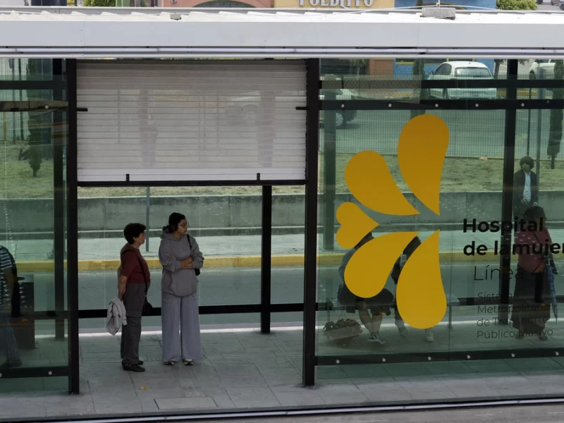 Comienzan a operar todas las paradas del RUTA 4; piden semáforos en pleno Periférico