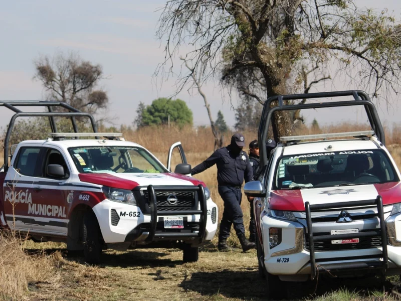 Hallan dos cuerpos decapitados en Acajete