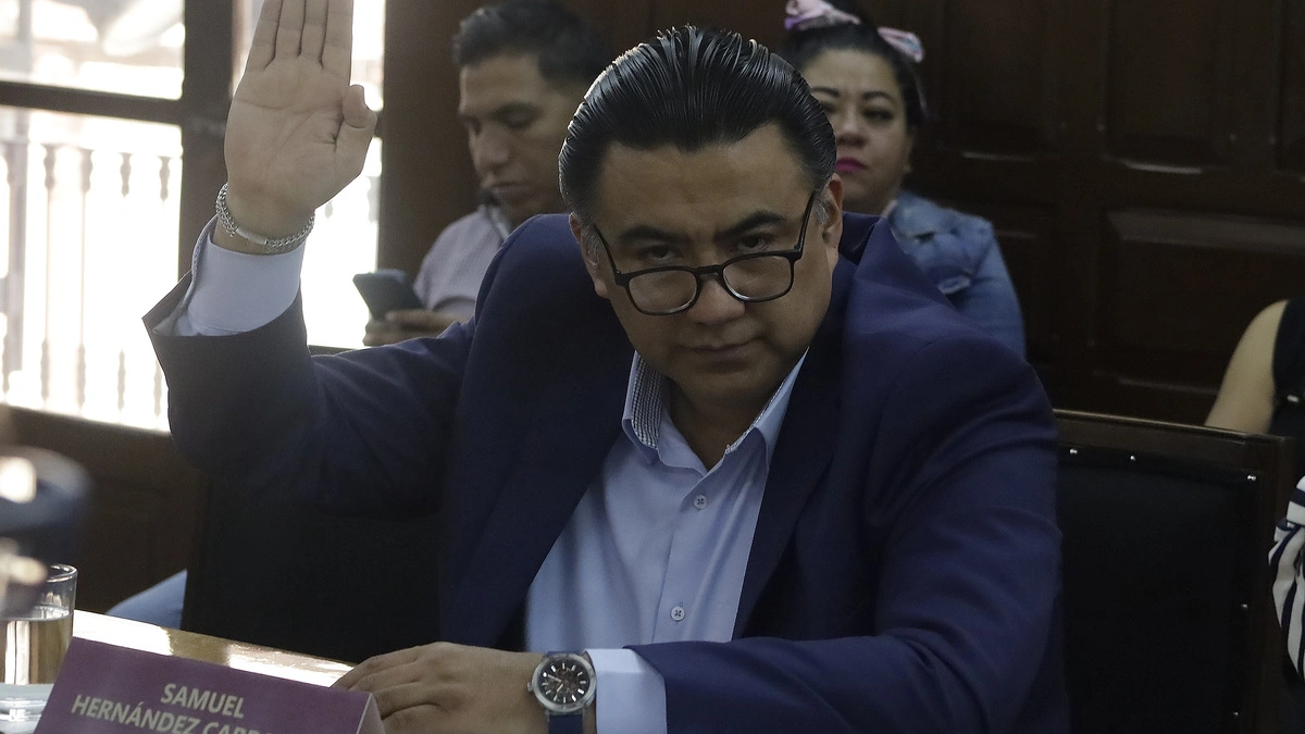 Regidor de Morena minimiza las medidas cautelares en su contra por la CDH 