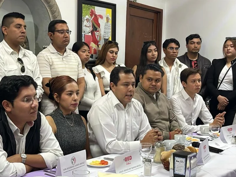 Renuncia al PRI Puebla líder juvenil y sus 3 mil afiliados  