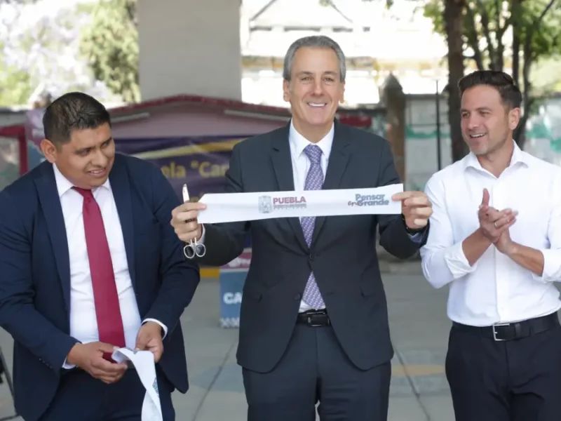Inaugura Pepe Chedraui techado escolar en la Primaria Carmen Millán