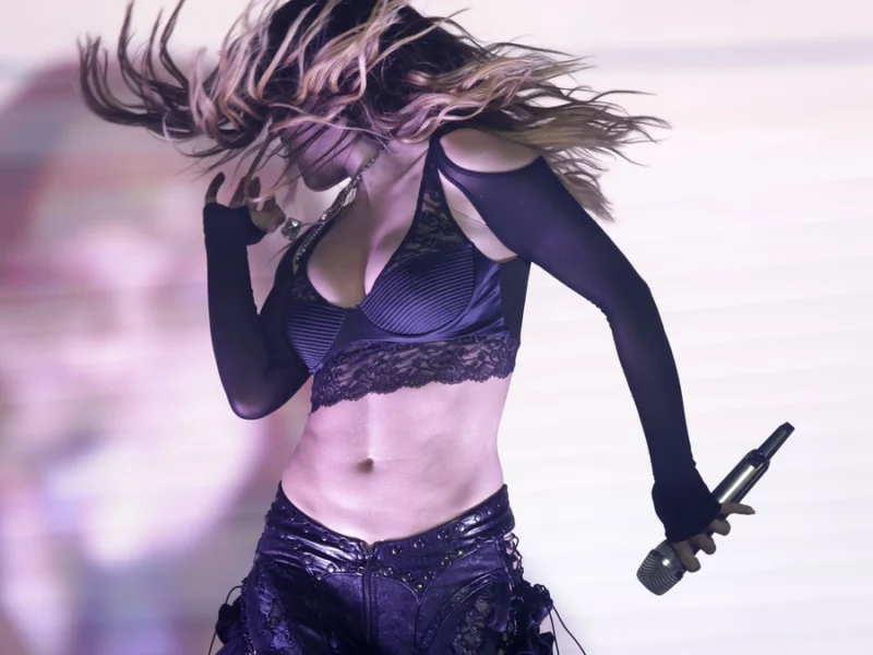 Belinda presume su faceta “Belika” y enamora en la Feria de Puebla  