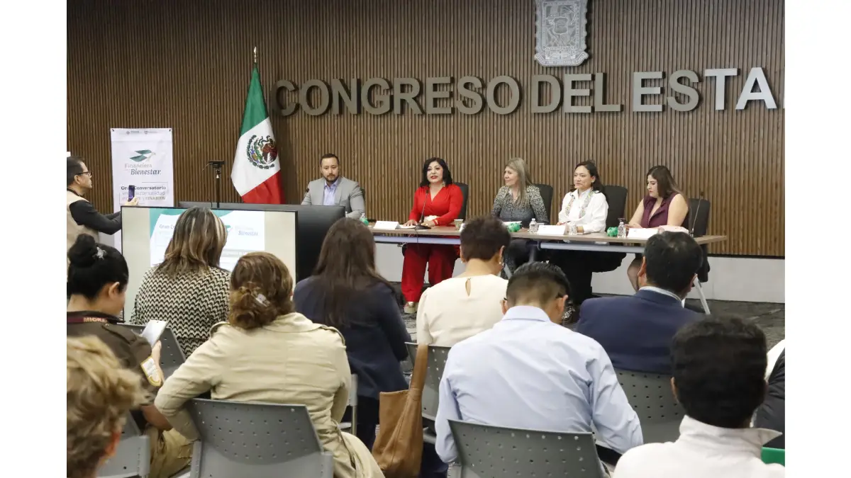 Realizan en el Congreso del Estado Conversatorio entre la Comunidad Migrante y Finabien