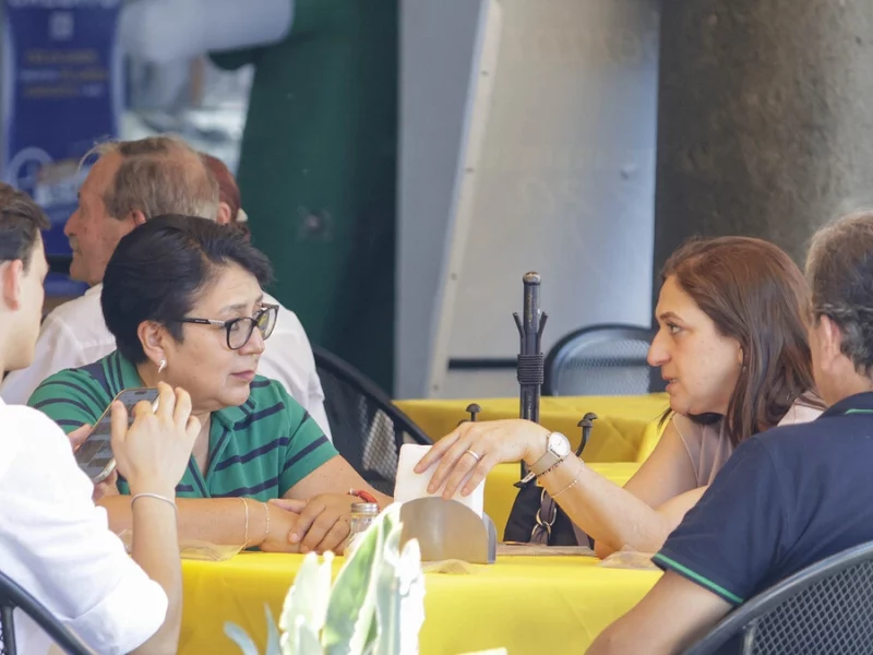 Reservaciones en restaurantes de Puebla están al 70% para el Día de las Madres  