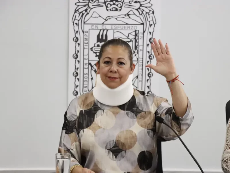 Congreso de puertas abiertas y alta escucha en Foros de Convivencia Escolar: Laura Artemisa García