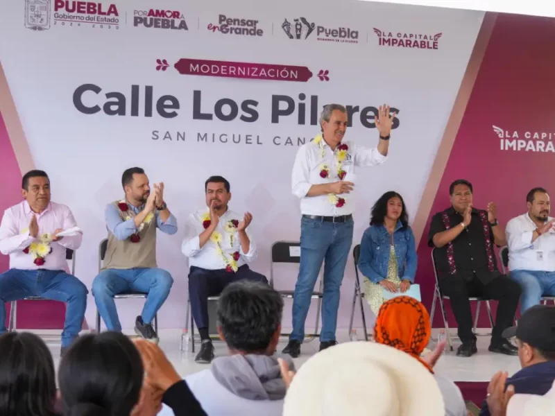 Inaugura Pepe Chedraui modernización de calle Los Pilares en San Miguel Canoa