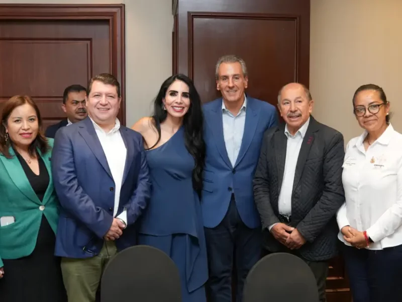 Mesa_ Directiva_ de_ la_ AALMAC