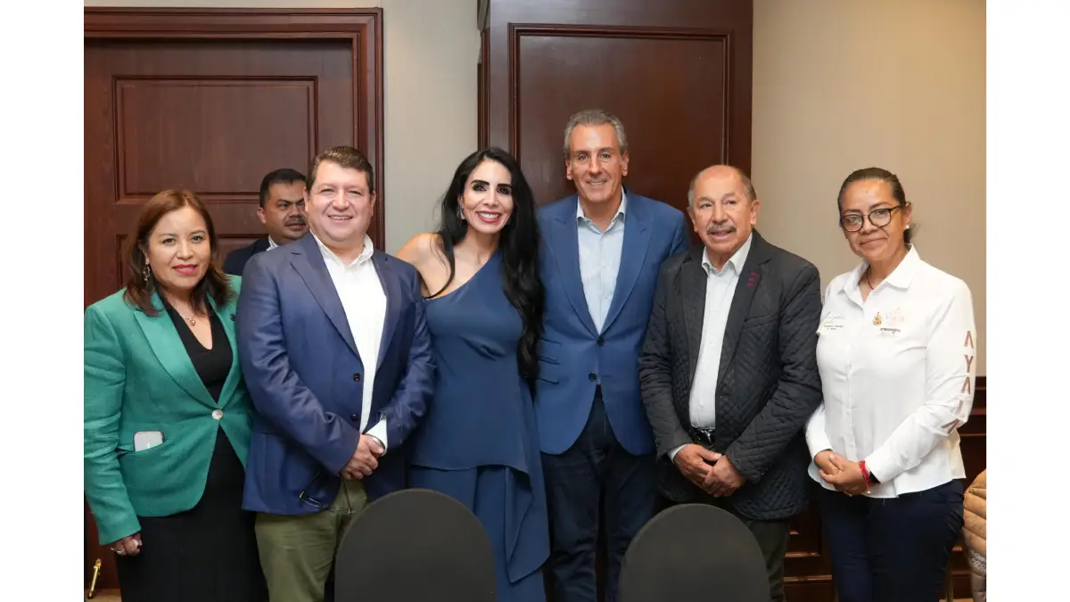 Mesa_ Directiva_ de_ la_ AALMAC